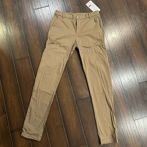 Lululemon men’s Commission pants size 30 waist